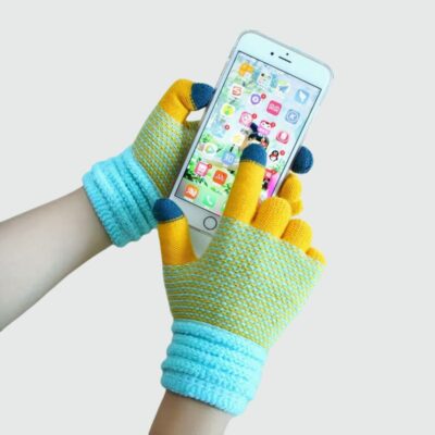 Gant pour femme tricolore pour écran tactile utilisant un téléphone