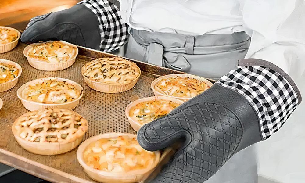 gant-de-cuisine-en-silicone-et-en-coton-4-image-1.jpg