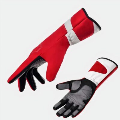 2 gants rouge, blanc, noir et gris longs.