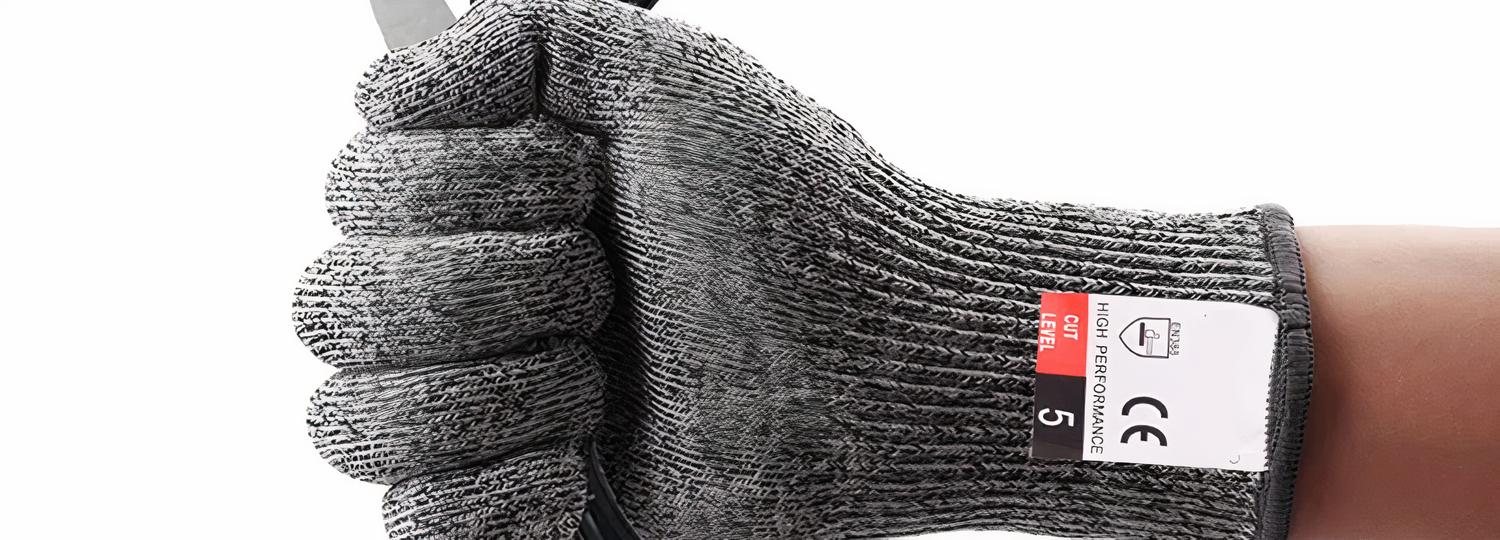 gants-anti-coupure-de-cuisine-tactiles-2-image-2.jpg
