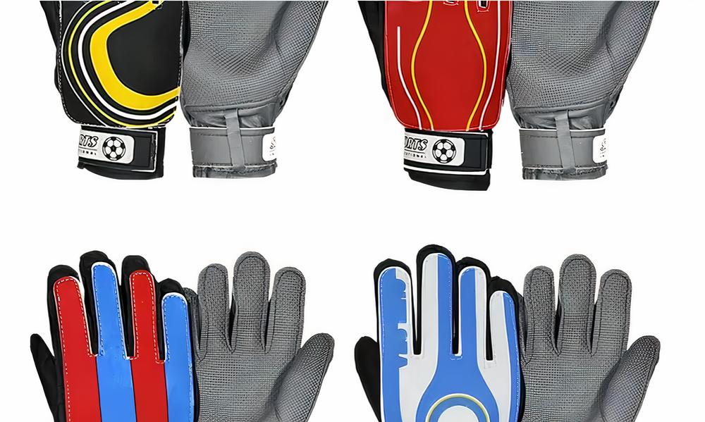 gants-de-foot-pour-enfants-aux-couleurs-des-clubs-9-image-3.jpg