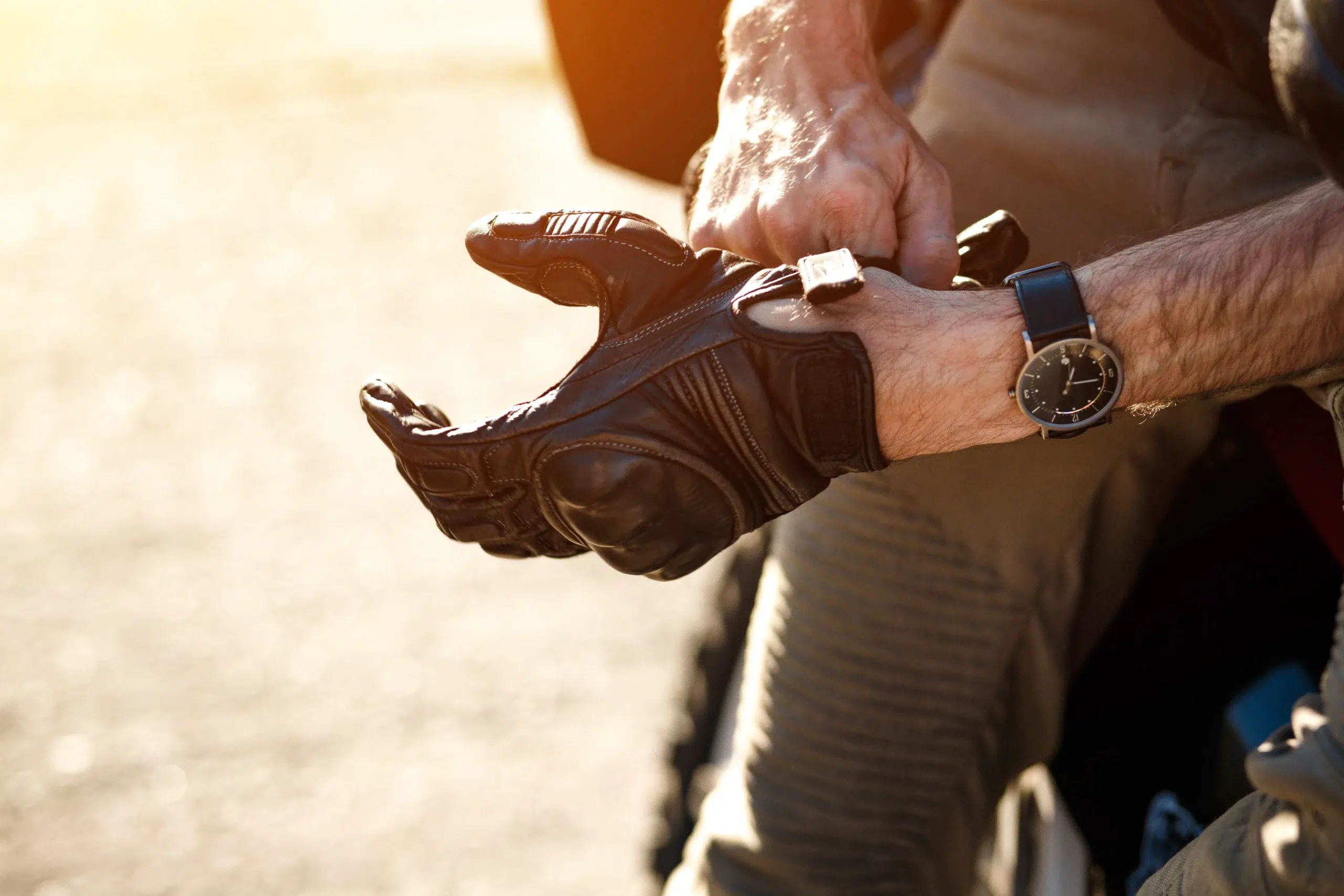 Quelle paire de gants pour homme choisir ? Gants de motard