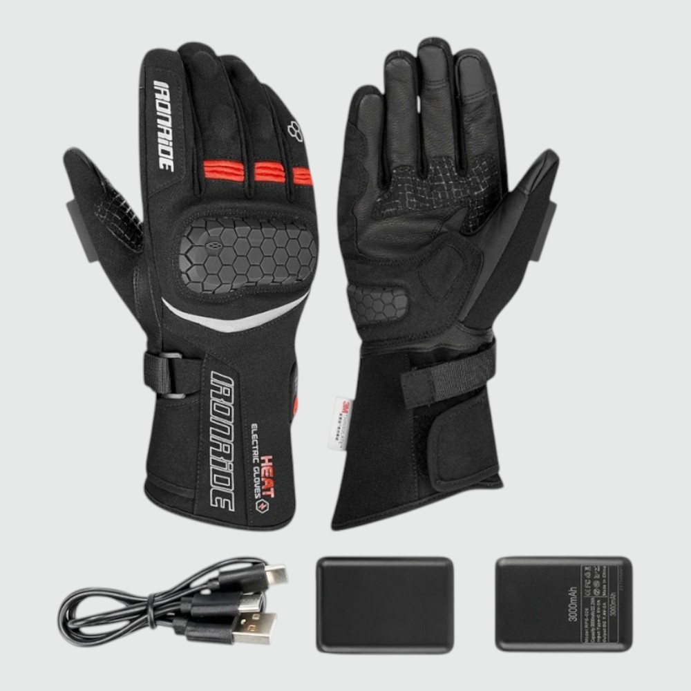 Gants chauffants moto pour l'hiver rechargeable haut confort, avec câble USB et deux batteries rectangulaires noire sur fond gris.